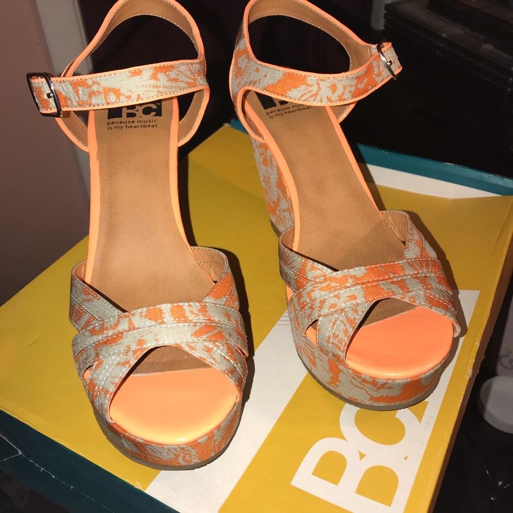 Wedge sandal